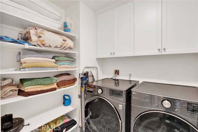 16718 Wyndham Lane, Fontana CA: https://media.crmls.org/medias/c1eca68c-cf65-47a3-932c-529056971147.jpg