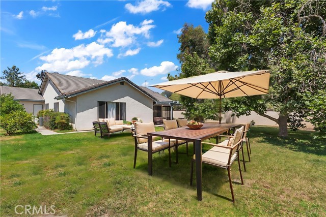 41402 Willow Run Road, Temecula CA: https://media.crmls.org/medias/c1edb301-c185-4ff1-aa85-99a4709ae776.jpg