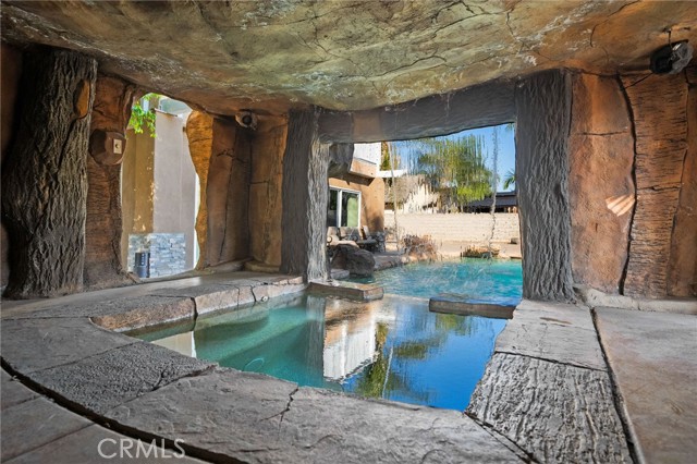 Detail Gallery Image 48 of 69 For 922 Armata Dr, Corona,  CA 92881 - 5 Beds | 4/1 Baths