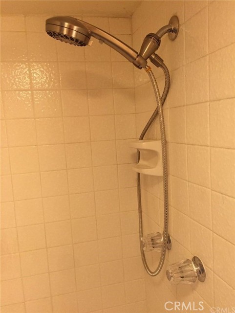 Detail Gallery Image 25 of 39 For 2220 E Chapman Ave #34,  Fullerton,  CA 92831 - 2 Beds | 1/1 Baths