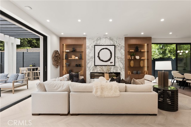 Detail Gallery Image 7 of 43 For 4211 Agnes Ave, Studio City,  CA 91604 - 4 Beds | 4/1 Baths