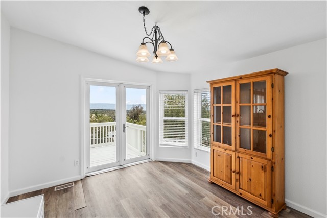 Image 28 of 56 For 34725 Silverwood Court
