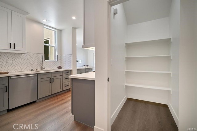 Detail Gallery Image 13 of 29 For 206 N Moore Ave a,  Monterey Park,  CA 91754 - 3 Beds | 3/1 Baths