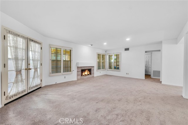 4764 Canterbury Street photo 7