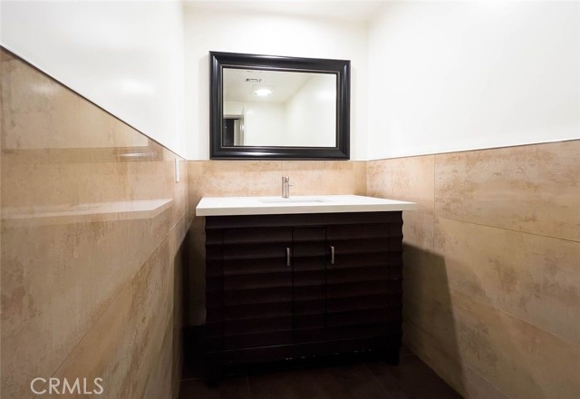 12585 Byron Avenue, Granada Hills CA: https://media.crmls.org/medias/c1f1a370-161b-43c1-9e04-fd195cf31c17.jpg