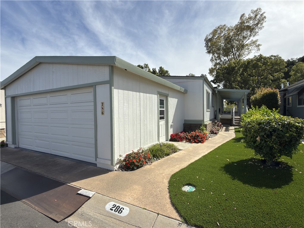 5200 Irvine Boulevard #286