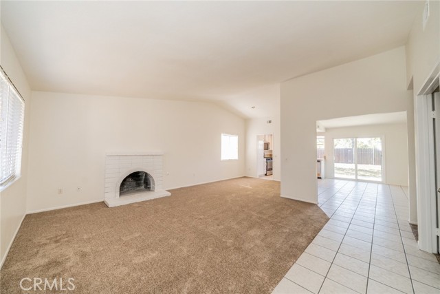 Detail Gallery Image 5 of 37 For 23607 Dracaea Ave, Moreno Valley,  CA 92553 - 3 Beds | 2 Baths
