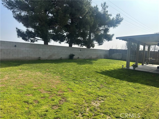 Detail Gallery Image 20 of 23 For 1611 Brea St, Bakersfield,  CA 93307 - 3 Beds | 2 Baths