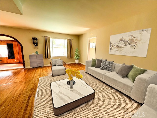 Detail Gallery Image 9 of 10 For 11212 Dempsey Ave, Granada Hills,  CA 91344 - 3 Beds | 2 Baths