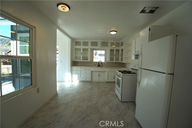 Detail Gallery Image 7 of 25 For 736 San Emidio, Frazier Park,  CA 93225 - 3 Beds | 2 Baths