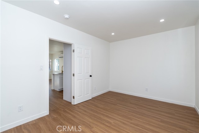 Detail Gallery Image 33 of 48 For 158 E 85th, Los Angeles,  CA 90003 - – Beds | – Baths