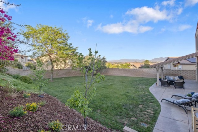 Detail Gallery Image 34 of 42 For 24923 Hearth Ct, Valencia,  CA 91354 - 4 Beds | 3/1 Baths