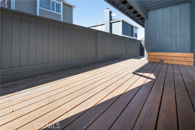 Detail Gallery Image 9 of 19 For 2306 Ruhland Ave #B,  Redondo Beach,  CA 90278 - 3 Beds | 2 Baths