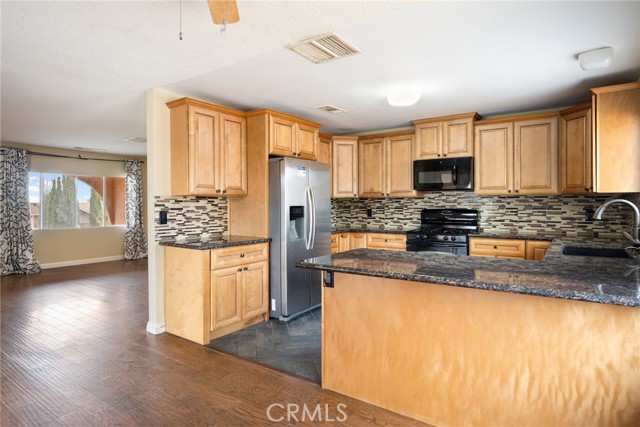 Detail Gallery Image 17 of 45 For 58129 Pueblo Trail, Yucca Valley,  CA 92284 - 3 Beds | 2 Baths