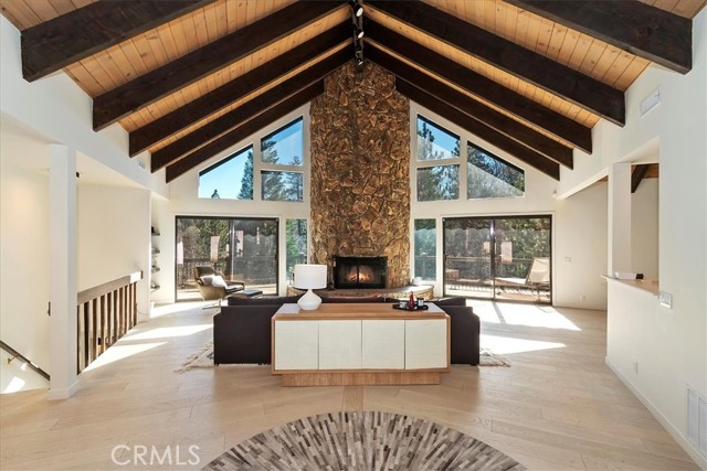 Detail Gallery Image 18 of 63 For 299 Riviera, Lake Arrowhead,  CA 92352 - 6 Beds | 4 Baths