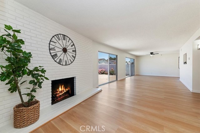 Detail Gallery Image 13 of 25 For 327 Cindy Ct, Pomona,  CA 91767 - 4 Beds | 2 Baths