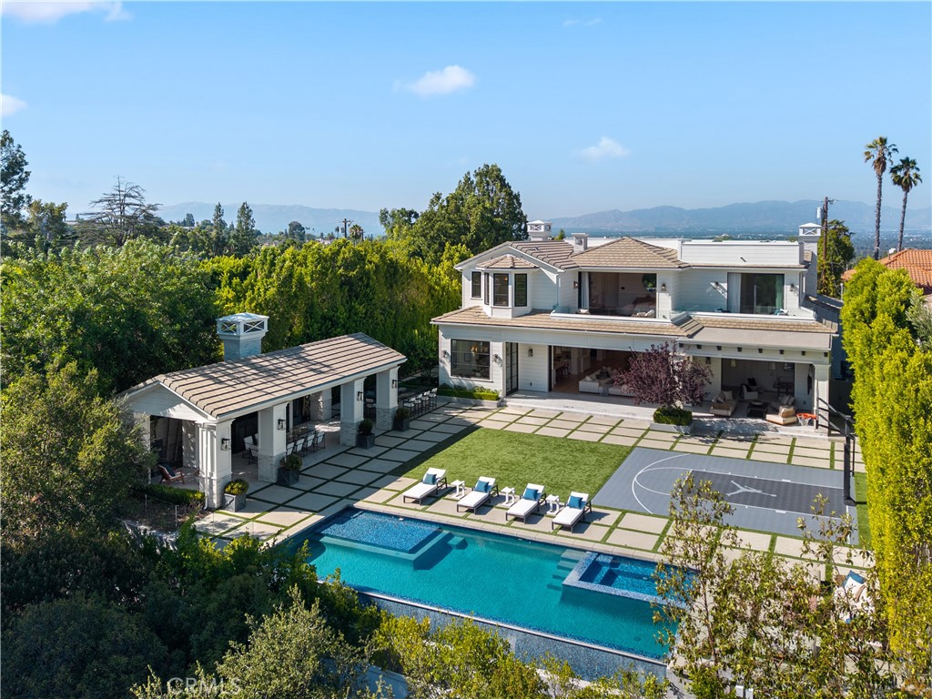 16630 Oldham Place — Contemporary