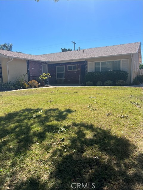 23437 Schoolcroft, West Hills CA: https://media.crmls.org/medias/c1f96ee2-4b2d-4534-b160-9baffdb29a86.jpg