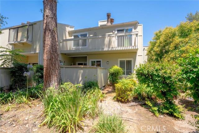 Detail Gallery Image 14 of 46 For 646 Sycamore Ave #18,  Claremont,  CA 91711 - 2 Beds | 3 Baths
