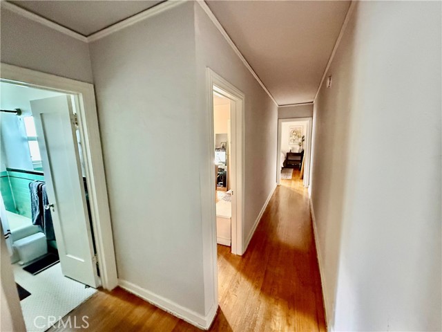 Detail Gallery Image 10 of 30 For 79 N Berkeley, Pasadena,  CA 91107 - 4 Beds | 2 Baths