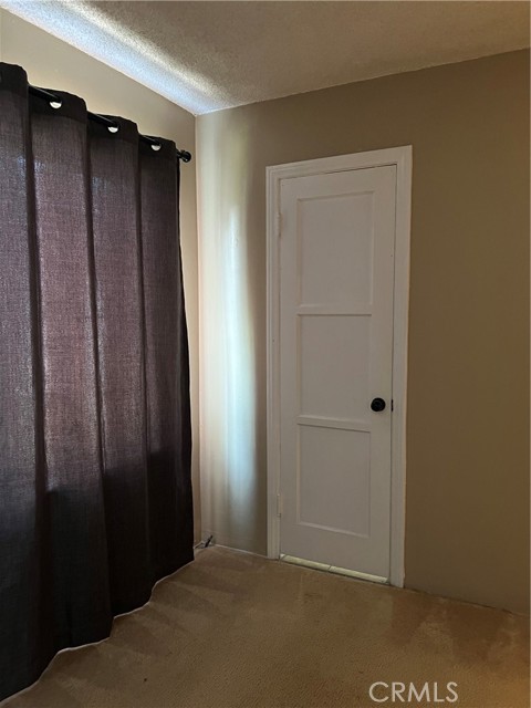 2085 Fashion Avenue, Long Beach CA: https://media.crmls.org/medias/c1fbecb8-0b62-4533-866a-bba27e558c03.jpg