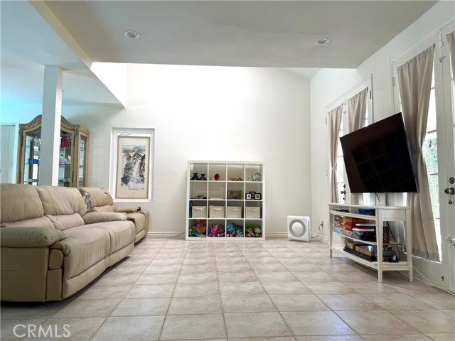 2227 Langspur Drive, Hacienda Heights CA: https://media.crmls.org/medias/c1fc1aa5-29ed-44fe-9343-4d309b9de4cc.jpg