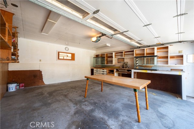 2901 Winlock Road, Torrance CA: https://media.crmls.org/medias/c1fc2e6d-4776-42ee-83aa-ff12a6ae2ba8.jpg
