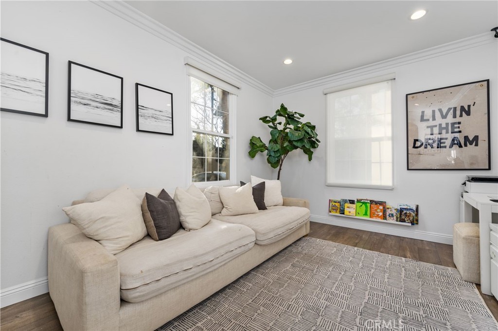 MLS #NP25267617 image #11