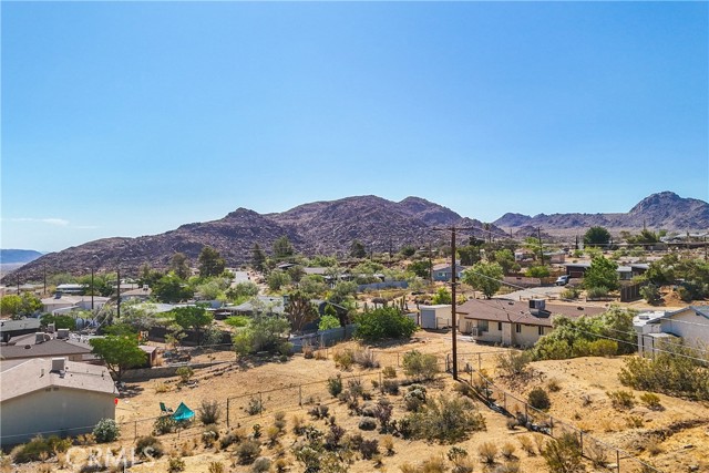 Detail Gallery Image 40 of 54 For 61609 Adobe Dr, Joshua Tree,  CA 92252 - 3 Beds | 2 Baths