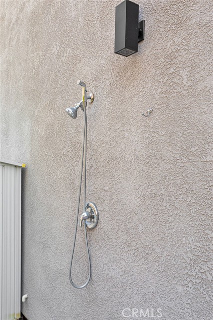13699 Spring Valley Parkway, Victorville CA: https://media.crmls.org/medias/c1fda62f-f089-46c1-8e40-75411f2f63ad.jpg