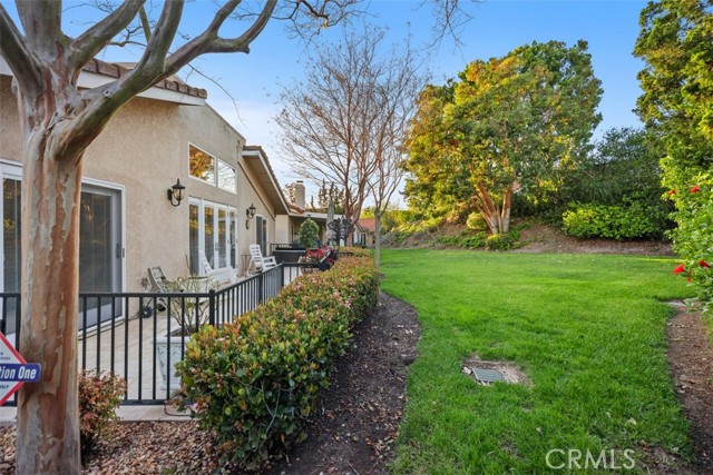 Detail Gallery Image 21 of 52 For 5249 Duenas, Laguna Woods,  CA 92637 - 2 Beds | 2 Baths