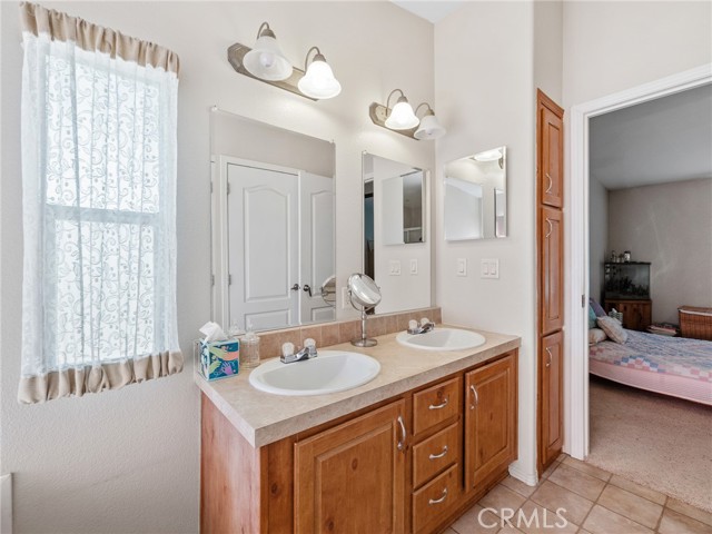 Detail Gallery Image 14 of 51 For 12172 Ailanthus Rd, Phelan,  CA 92371 - 4 Beds | 3 Baths