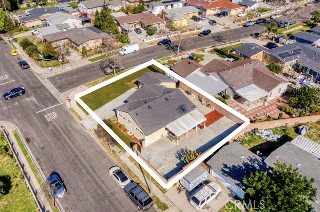 Detail Gallery Image 4 of 45 For 4618 Maurie, Santa Ana,  CA 92703 - 3 Beds | 2 Baths