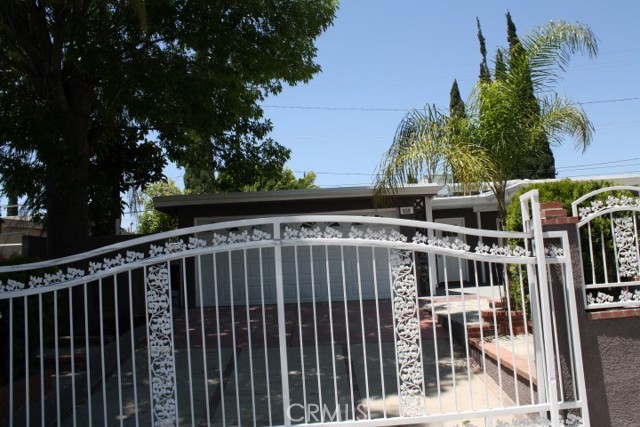 659 Lashburn Street photo 8