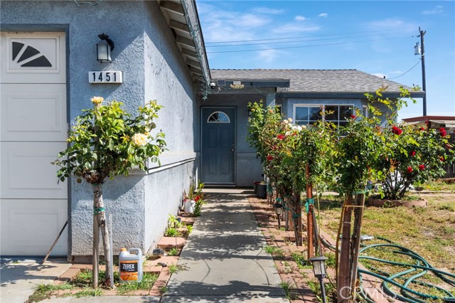 Detail Gallery Image 3 of 21 For 1451 Segovia Ct, Madera,  CA 93638 - 4 Beds | 2 Baths