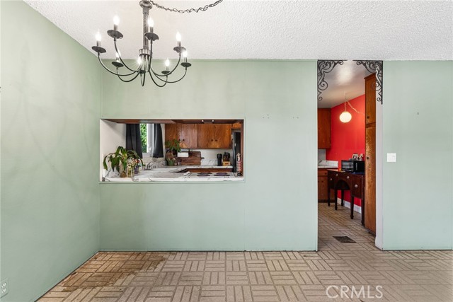 Detail Gallery Image 8 of 25 For 300 Alva, Costa Mesa,  CA 92627 - 3 Beds | 2 Baths