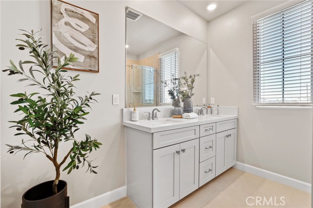 Detail Gallery Image 23 of 34 For 19091 Azul Ln, Huntington Beach,  CA 92648 - 4 Beds | 2/1 Baths