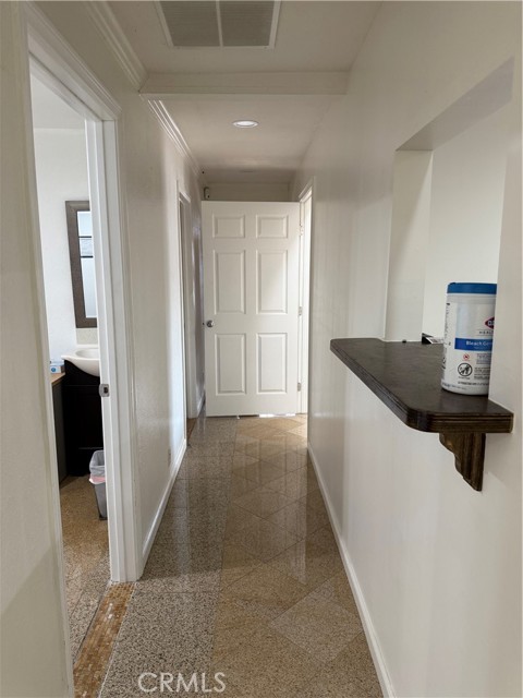 726 S Main, Santa Ana CA: https://media.crmls.org/medias/c2028ab0-d0e8-437c-be18-e2b085888ddc.jpg