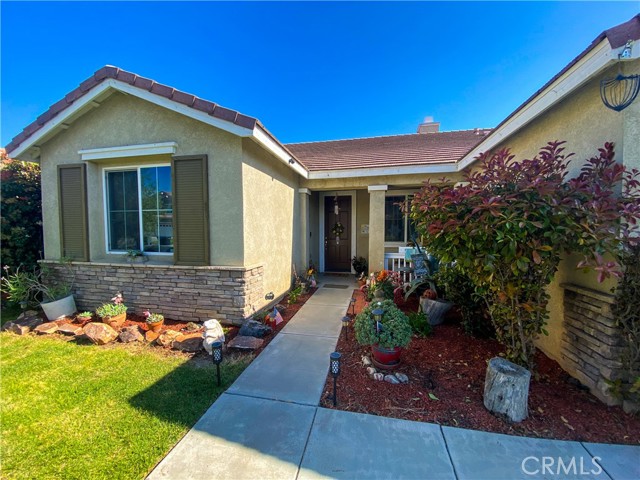 Detail Gallery Image 1 of 29 For 1436 Saddlebrook Way, San Jacinto,  CA 92582 - 4 Beds | 3 Baths