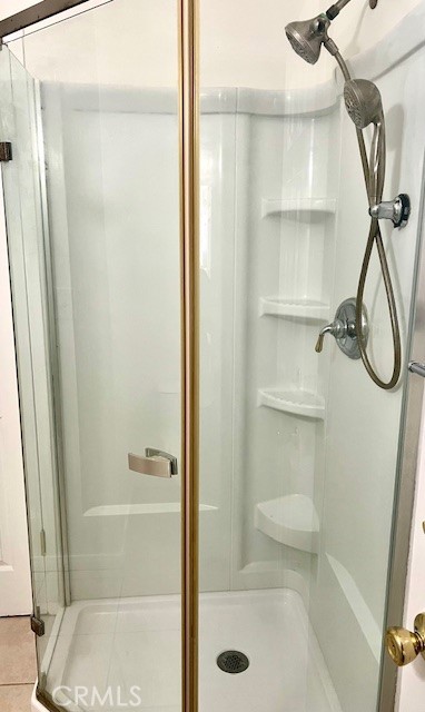 Detail Gallery Image 12 of 13 For 8954 Chimineas Ave, Northridge,  CA 91325 - 4 Beds | 2 Baths