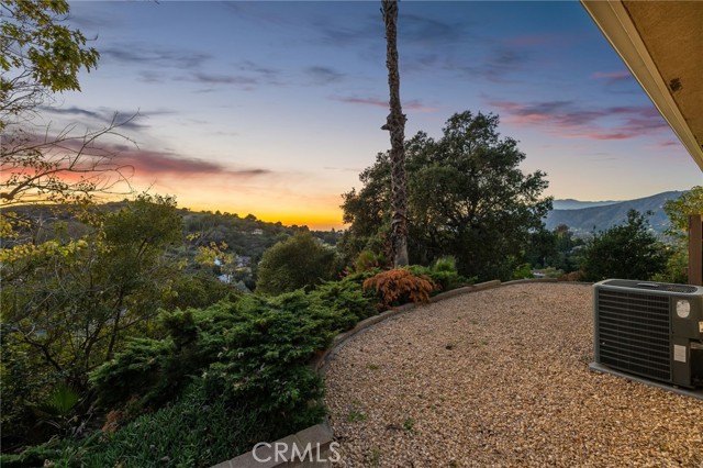 Detail Gallery Image 55 of 74 For 705 Beaverbrook, Glendora,  CA 91740 - 4 Beds | 2 Baths