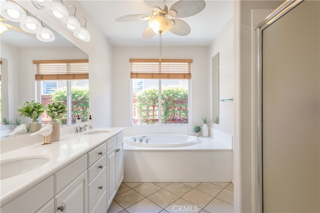 https://media.crmls.org/medias/c204141c-635f-47f6-a9f4-0e7ae99587d9.jpg?preset=X-Large