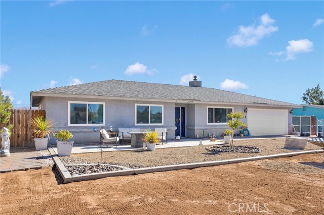 Detail Gallery Image 3 of 37 For 21909 Cherokee Ave, Apple Valley,  CA 92307 - 3 Beds | 2 Baths