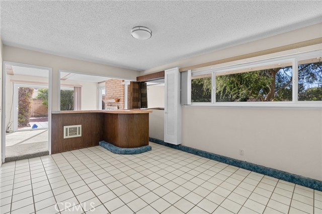 Detail Gallery Image 16 of 46 For 1012 Diamond Dr, Santa Maria,  CA 93455 - 4 Beds | 3 Baths