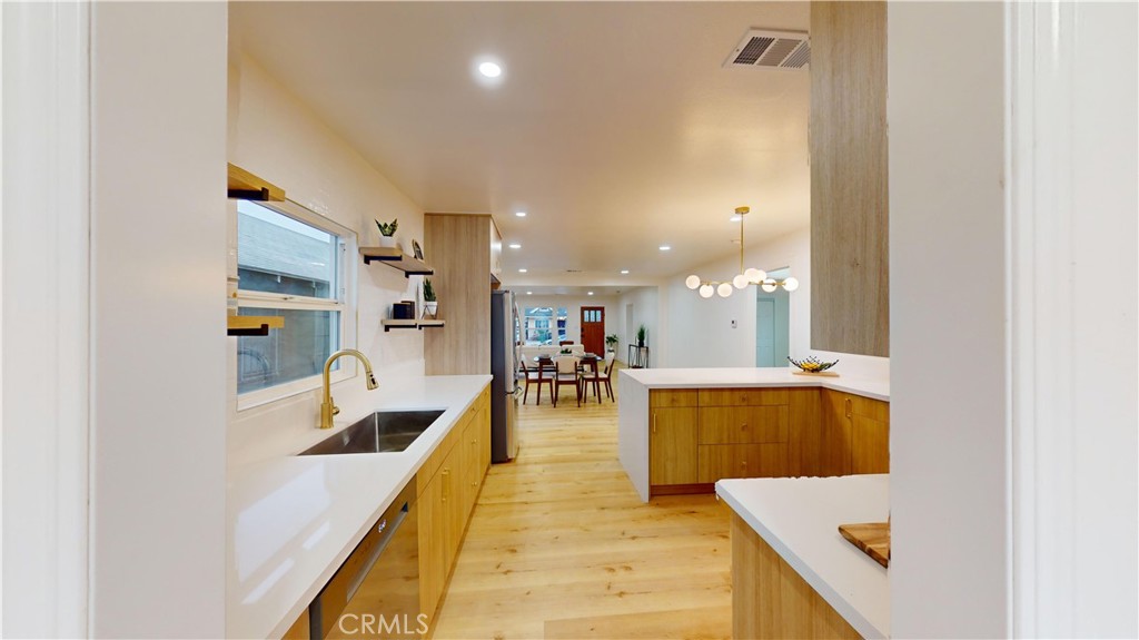 MLS #DW25215235 image #15