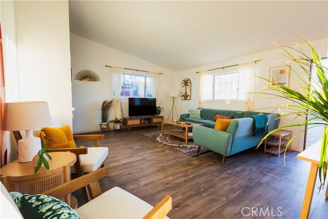 Detail Gallery Image 5 of 38 For 5931 Rose Ellen, Twentynine Palms,  CA 92277 - 4 Beds | 2 Baths