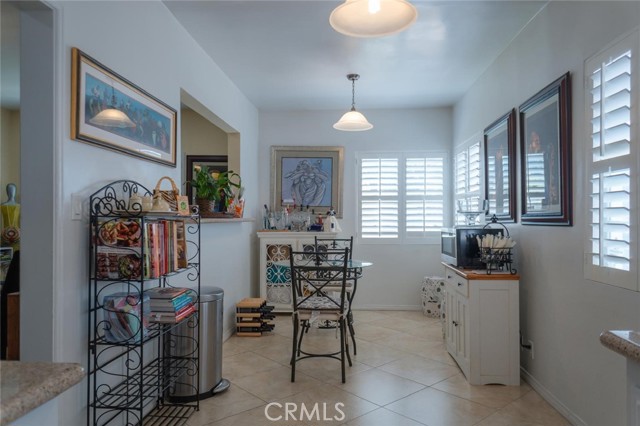 3815 Welland Avenue, Los Angeles CA: https://media.crmls.org/medias/c2081d15-fb2a-44de-94ad-fe2b87fa58b2.jpg