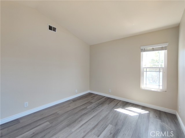 Detail Gallery Image 23 of 37 For 511 N Pageant Dr #F,  Orange,  CA 92869 - 3 Beds | 2/1 Baths