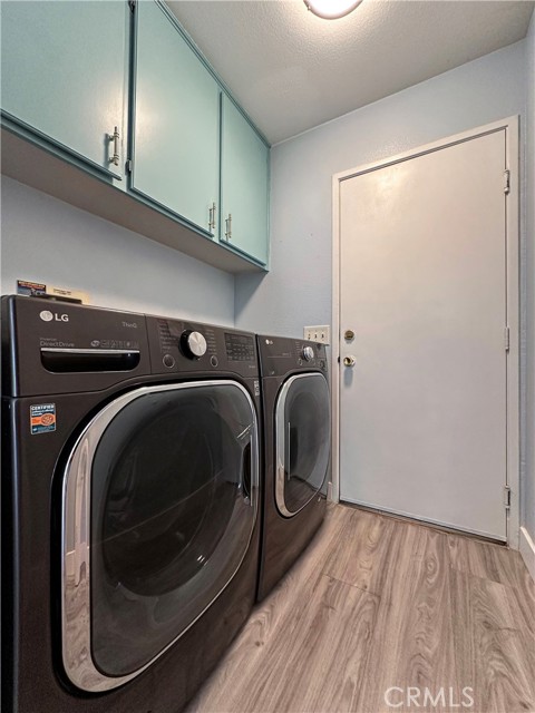 76 Anacapa Court, Lake Forest CA: https://media.crmls.org/medias/c208b08e-2851-44f6-b9e4-1bcc9875e7e6.jpg