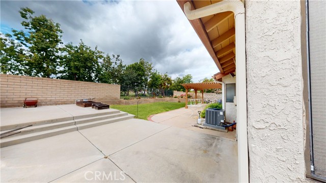 Detail Gallery Image 15 of 17 For 205 Cedar Heights Dr, Thousand Oaks,  CA 91360 - 3 Beds | 2 Baths